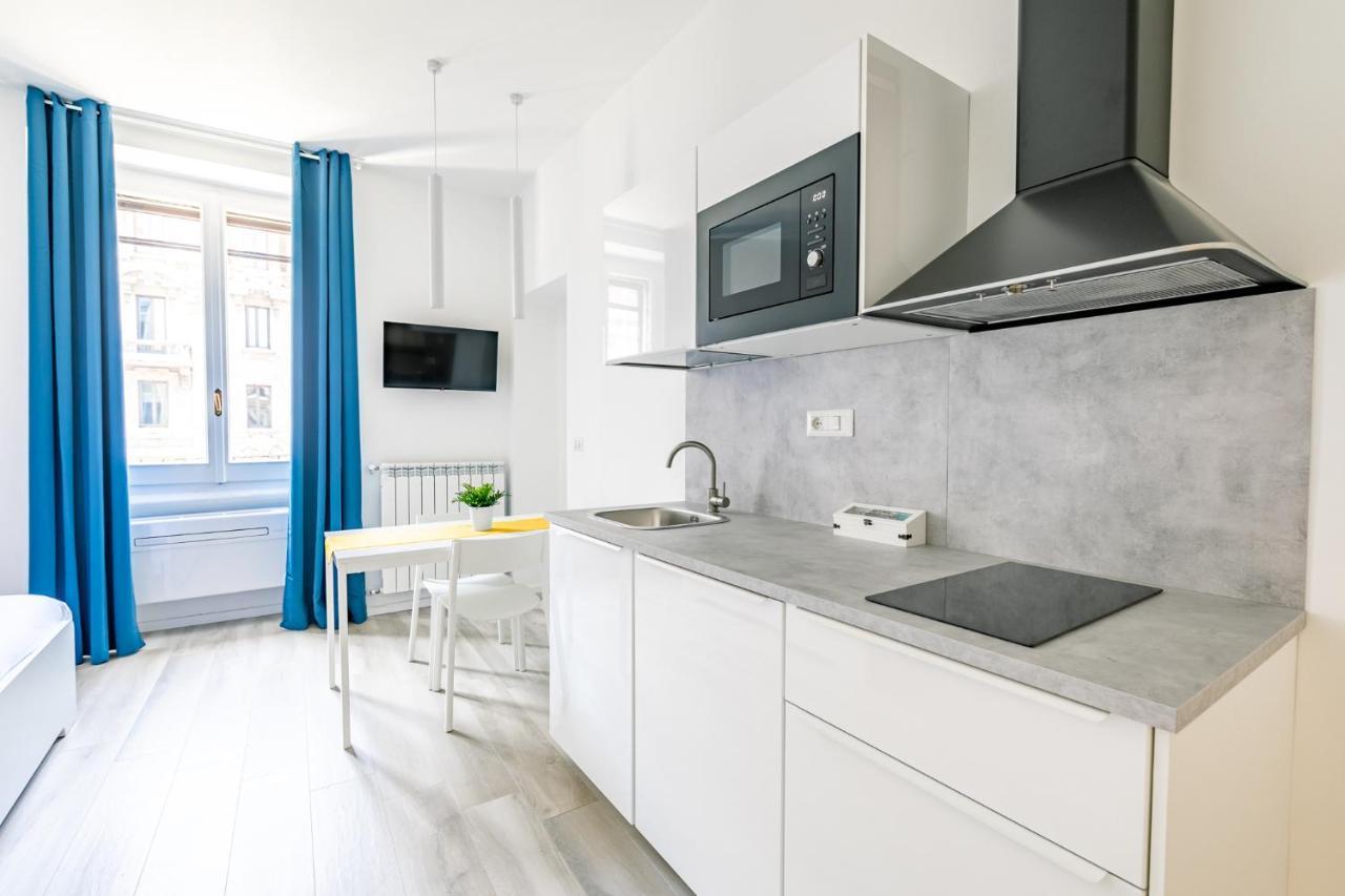 Casa Di Sophy Apartment Милано Екстериор снимка