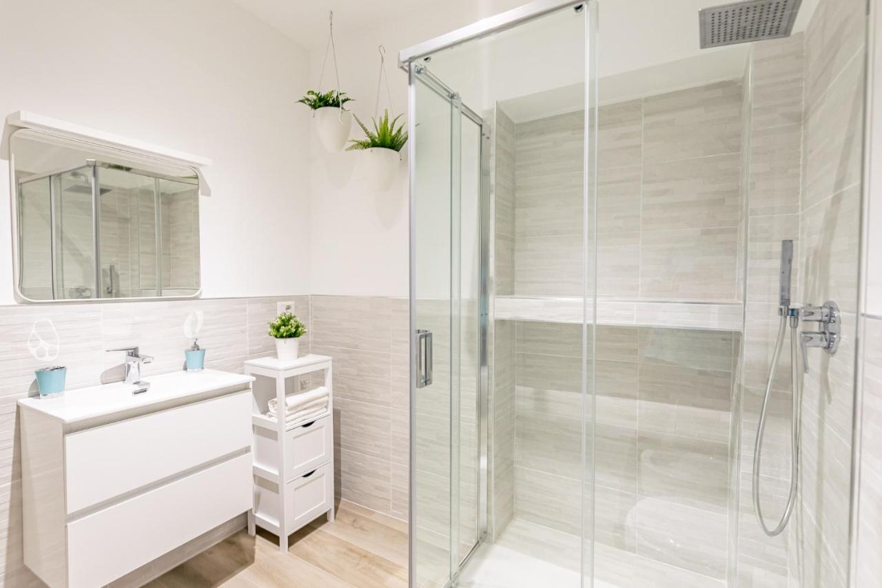 Casa Di Sophy Apartment Милано Екстериор снимка
