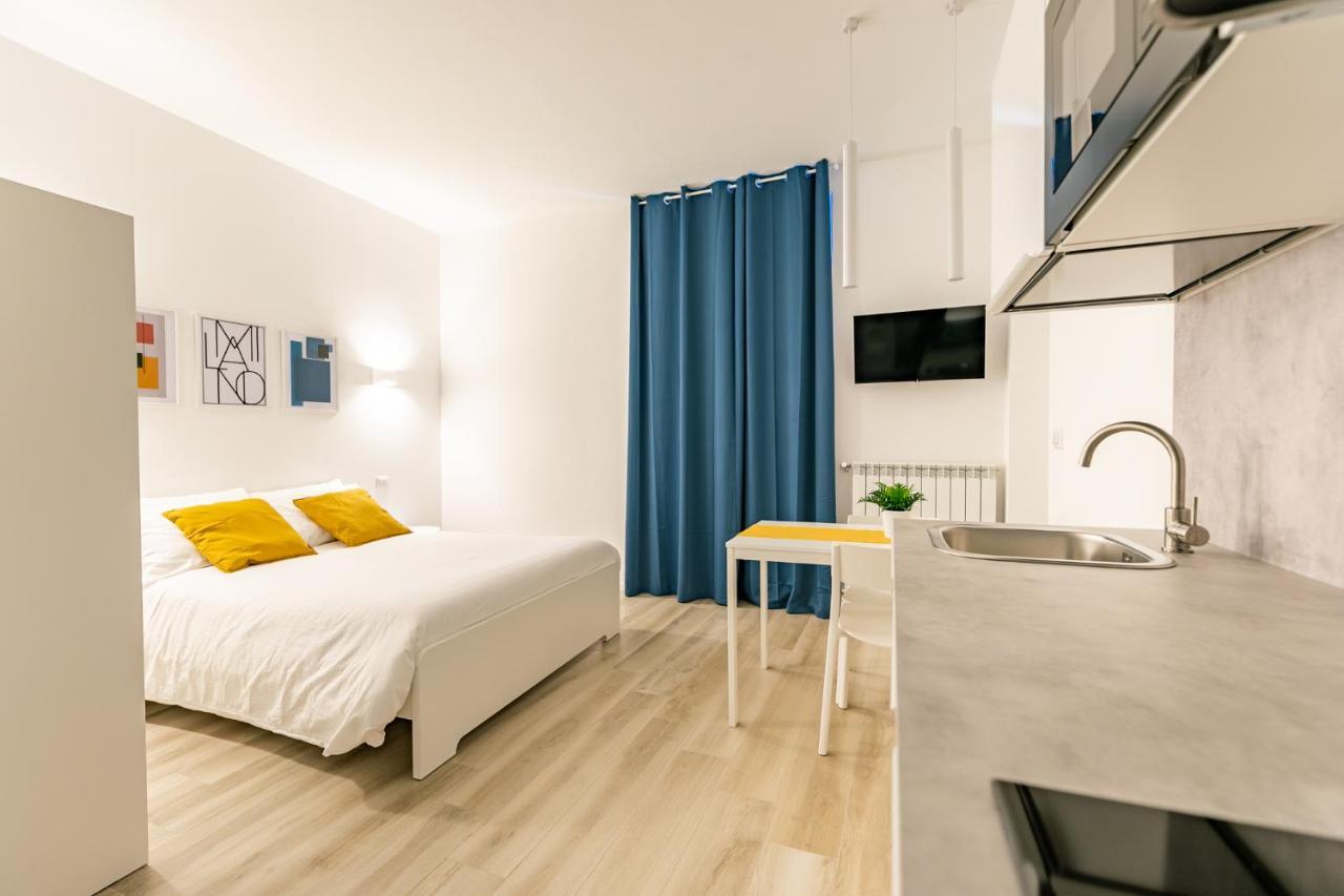 Casa Di Sophy Apartment Милано Екстериор снимка